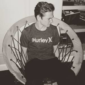 Meet your Posher, Ian